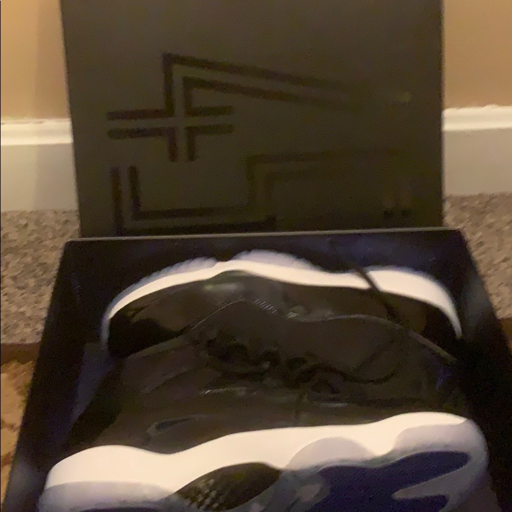 Jordan retro SPACE JAMS SIZE 15 MEN!!